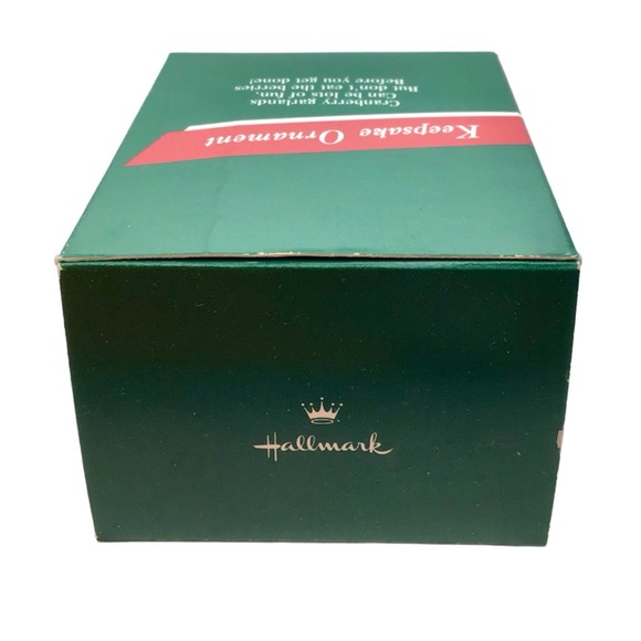 Hallmark 1989 “Cranberry Bunny” Christmas Ornament - Picture 11 of 12